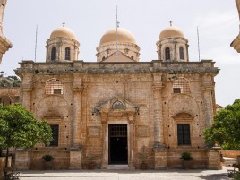 monastiri-agia-triada